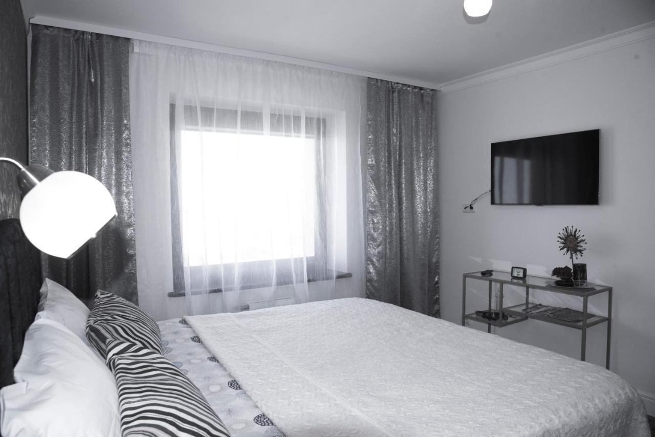 Lyra63 Large 80Sq M Top 14 Floor Šiauliai Exterior foto