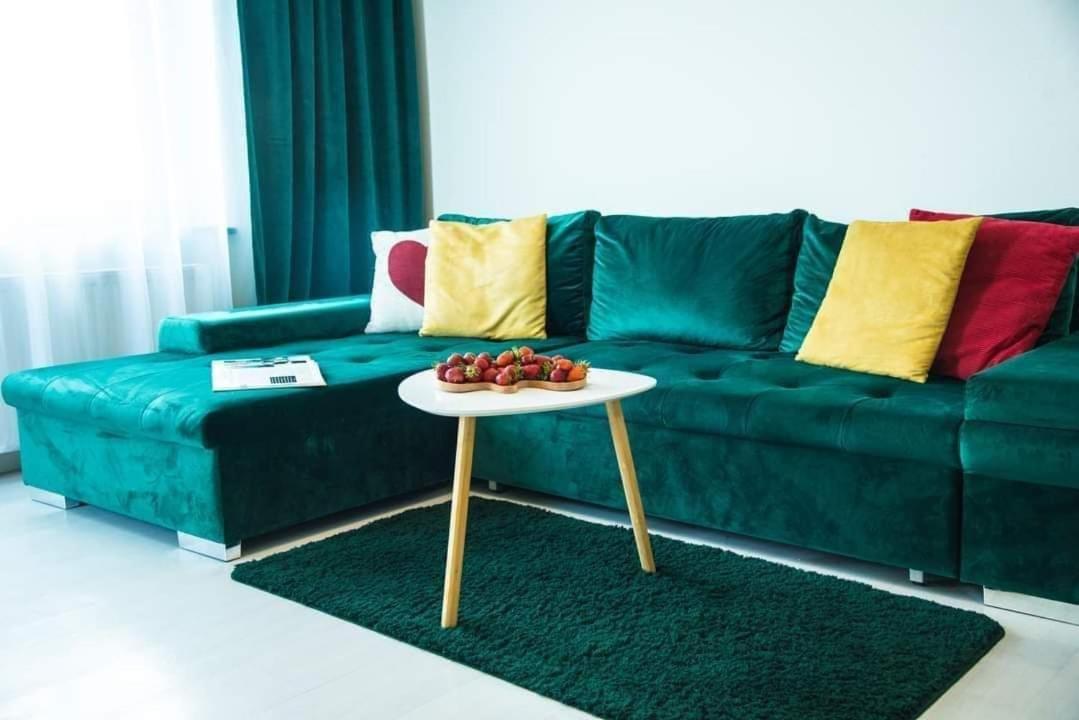 Lyra63 Large 80Sq M Top 14 Floor Šiauliai Exterior foto